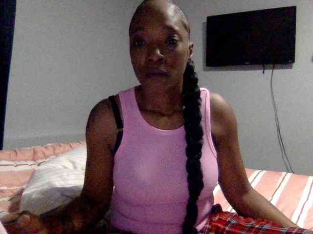 Crybaby212 webcam