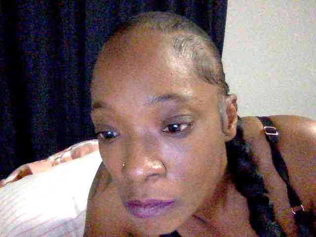 Crybaby212 webcam