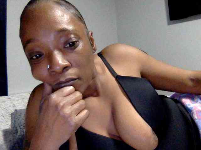Crybaby212 webcam