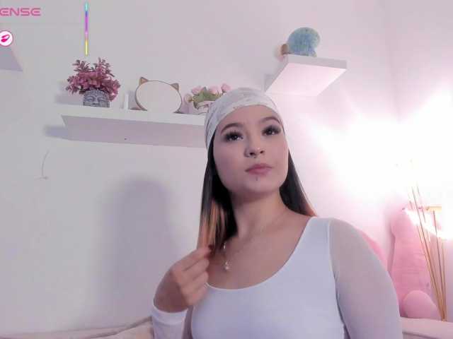 Sienapeachh live cam preview