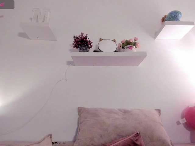 Sienapeachh live cam preview