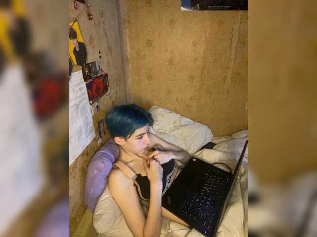 KristiFox live cam on BongaCams