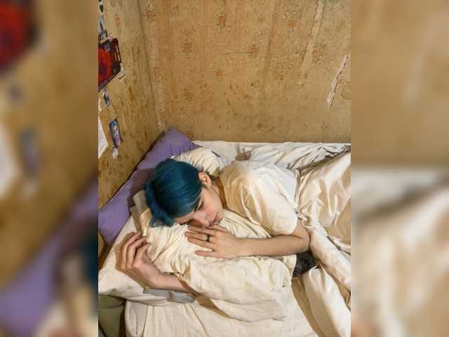 KristiFox live cam preview