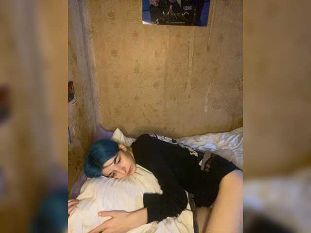KristiFox live cam preview