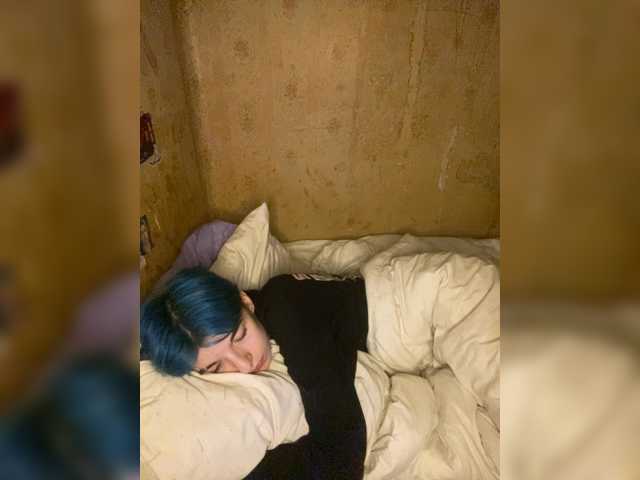 KristiFox live cam preview