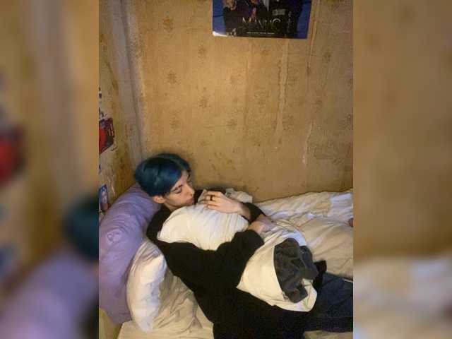 KristiFox live cam preview