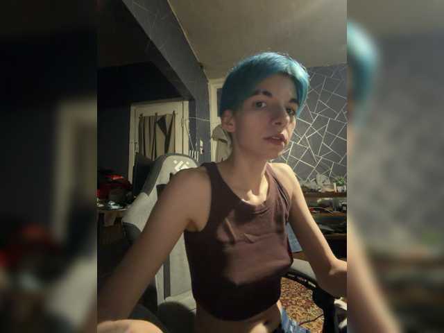 KristiFox live cam on BongaCams