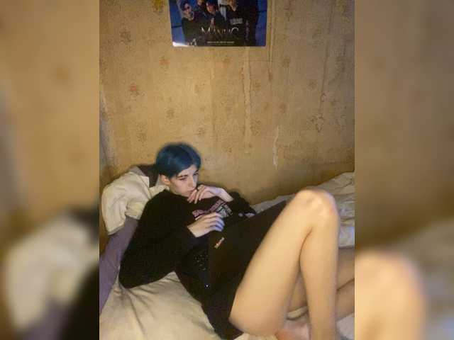 KristiFox live cam preview