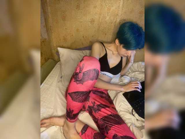 KristiFox, en vivo ahora en BongaCams