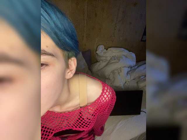 KristiFox live cam on BongaCams