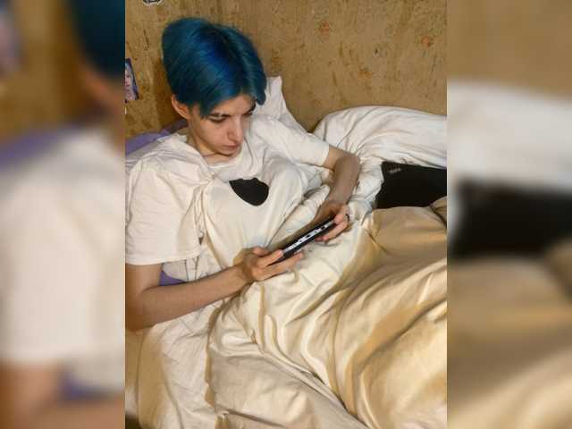 KristiFox live cam on BongaCams