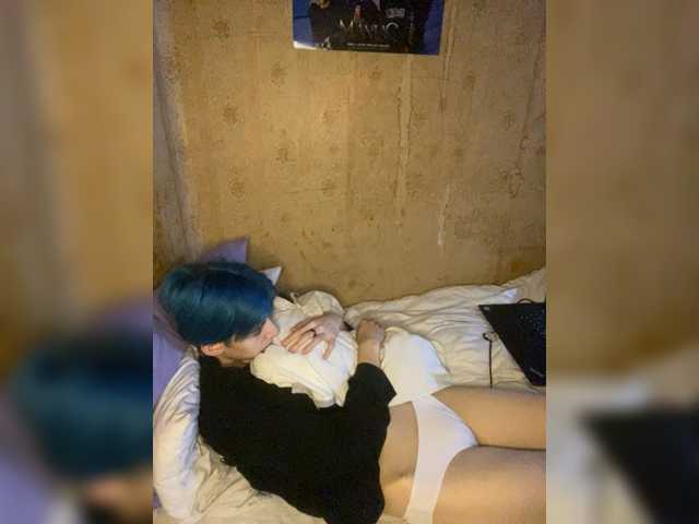 KristiFox live cam preview