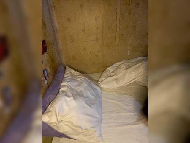 KristiFox live cam preview
