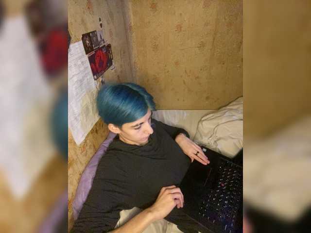 KristiFox live cam on BongaCams