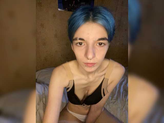 KristiFox live cam on BongaCams
