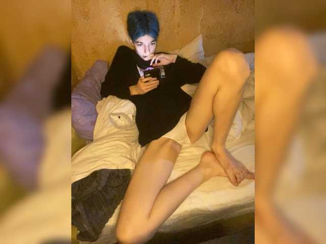 KristiFox live cam preview