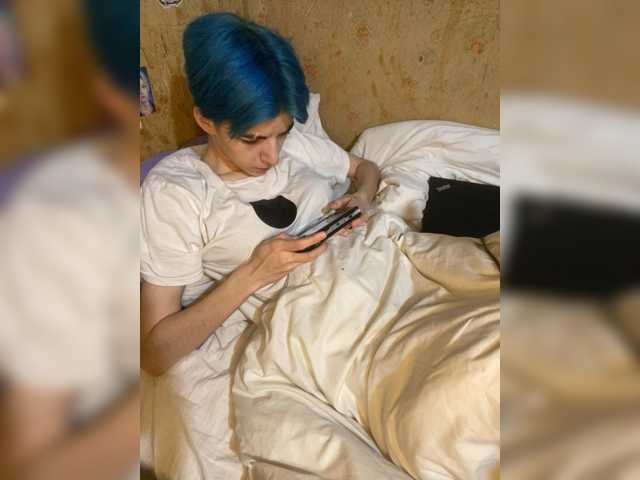 KristiFox live cam preview
