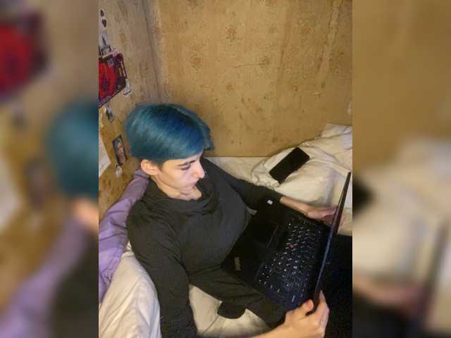 KristiFox live cam on BongaCams