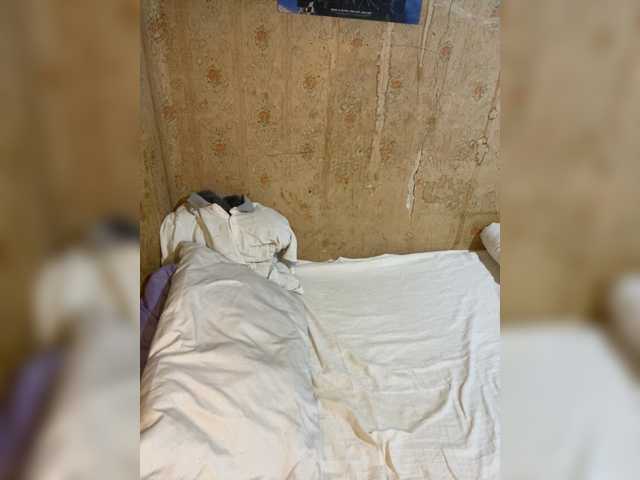 KristiFox live cam preview