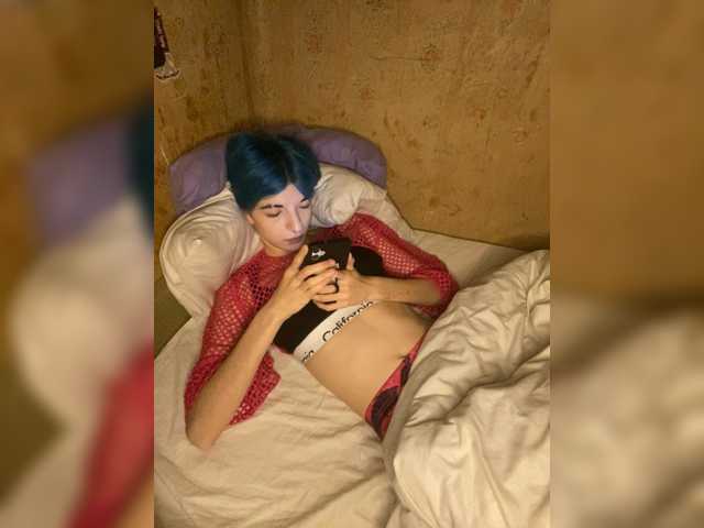 KristiFox live cam on BongaCams