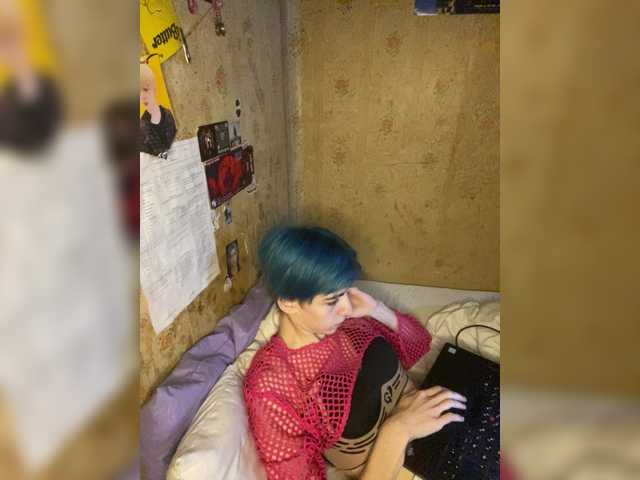 KristiFox live cam on BongaCams