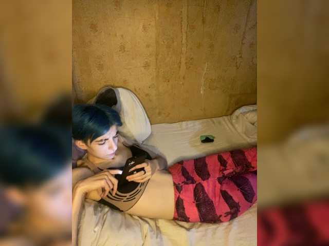 KristiFox live cam on BongaCams