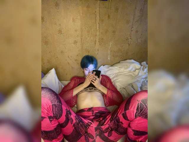 KristiFox live cam on BongaCams
