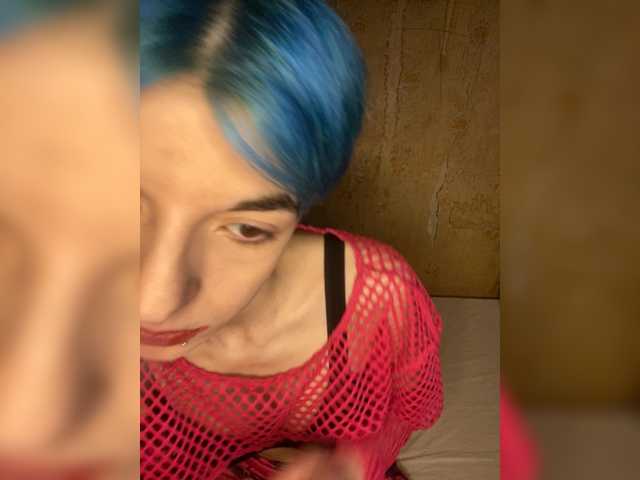 KristiFox live cam on BongaCams