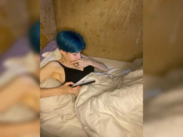 KristiFox, en vivo ahora en BongaCams