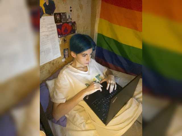 KristiFox live cam on BongaCams