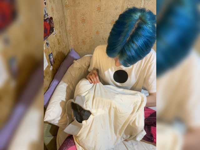 KristiFox live cam preview
