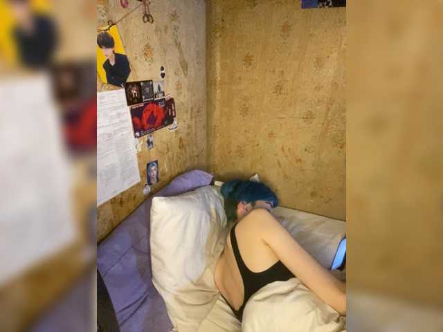 KristiFox, en vivo ahora en BongaCams