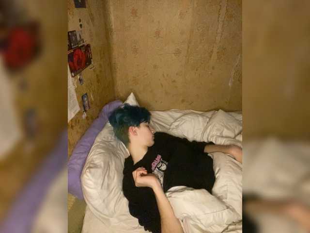 KristiFox live cam preview