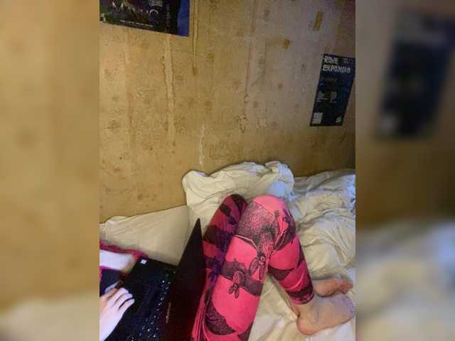KristiFox live cam on BongaCams