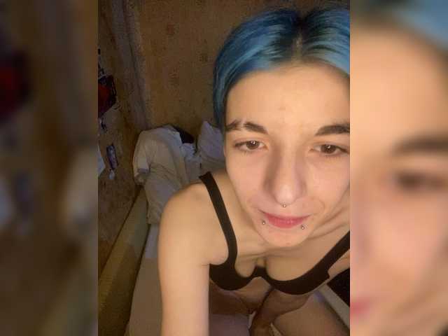 KristiFox live cam on BongaCams