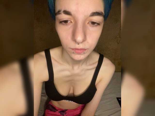 KristiFox live cam preview