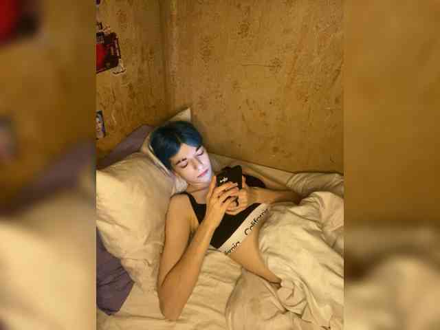 KristiFox webcam