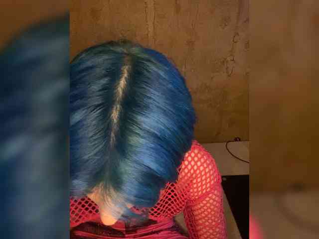 KristiFox's webcam live show