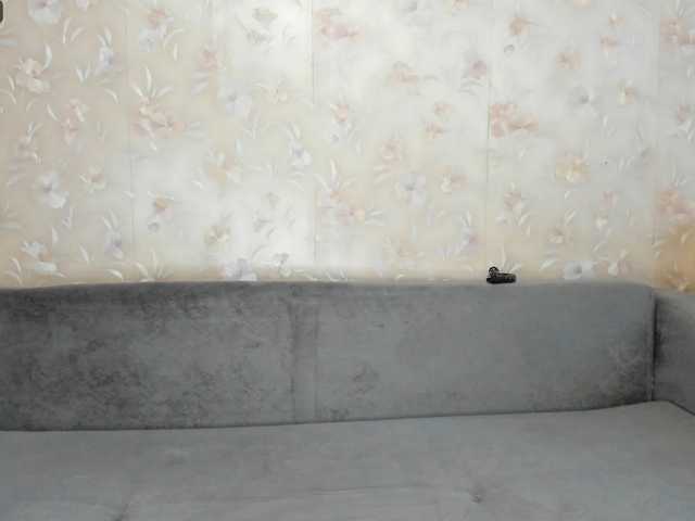 Misskitty13 live cam on BongaCams