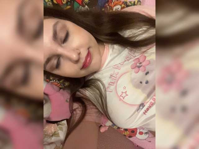 Hotgirl69-1 live cam on BongaCams