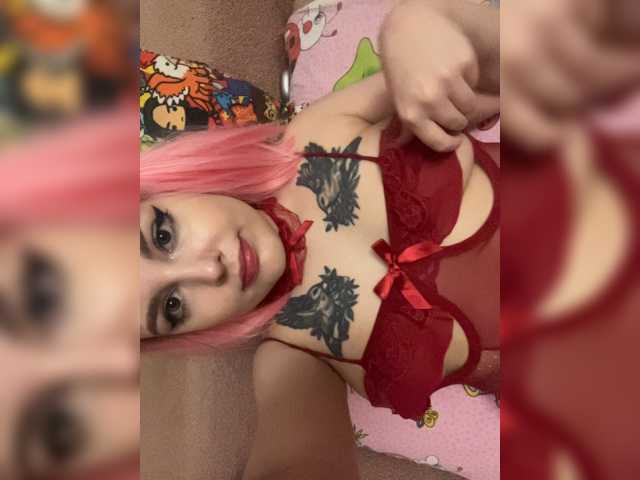 Hotgirl69-1 live cam on BongaCams