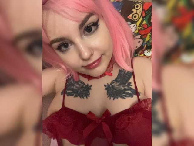 VikkiExtraNew