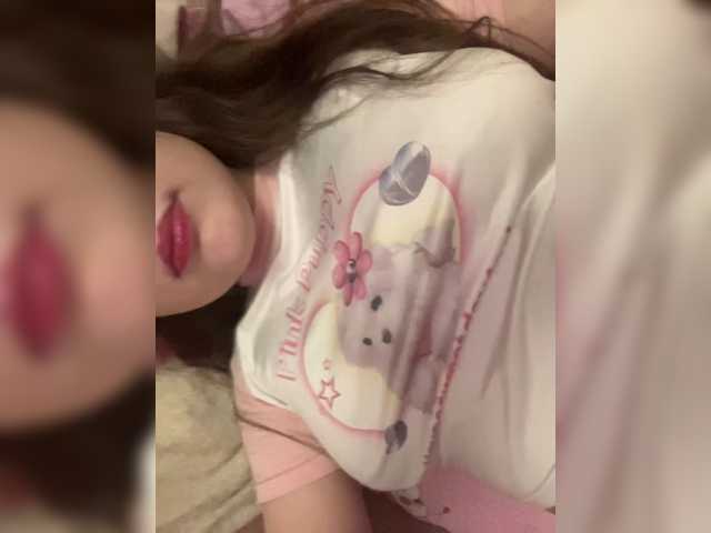 Hotgirl69-1, live now on BongaCams
