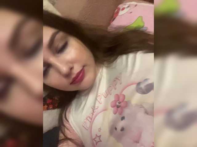 VikkiExtraNew