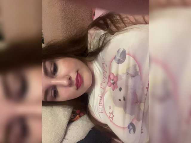 Hotgirl69-1 live cam on BongaCams