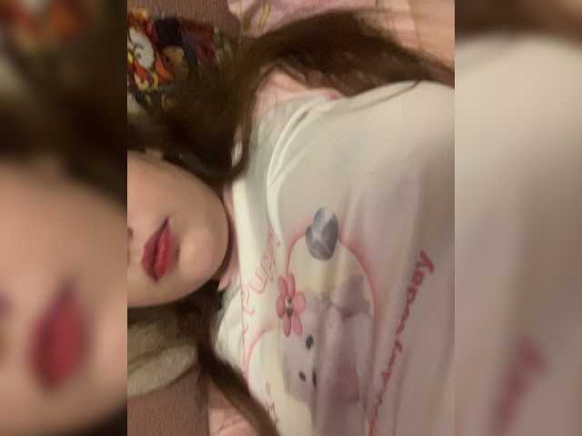 VikkiExtraNew