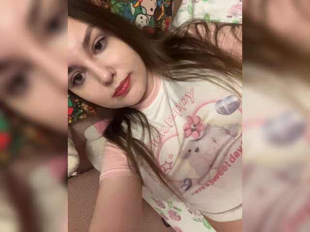Hotgirl69-1 live cam on BongaCams