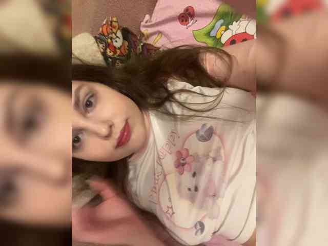 VikkiExtraNew