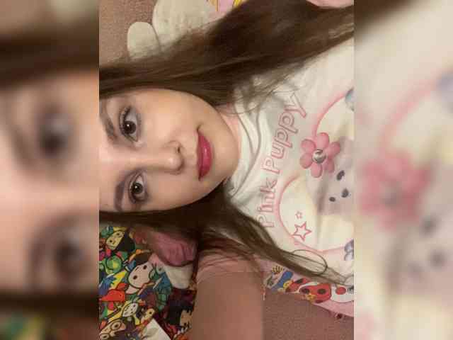 VikkiExtraNew