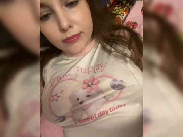 VikkiExtraNew webcam